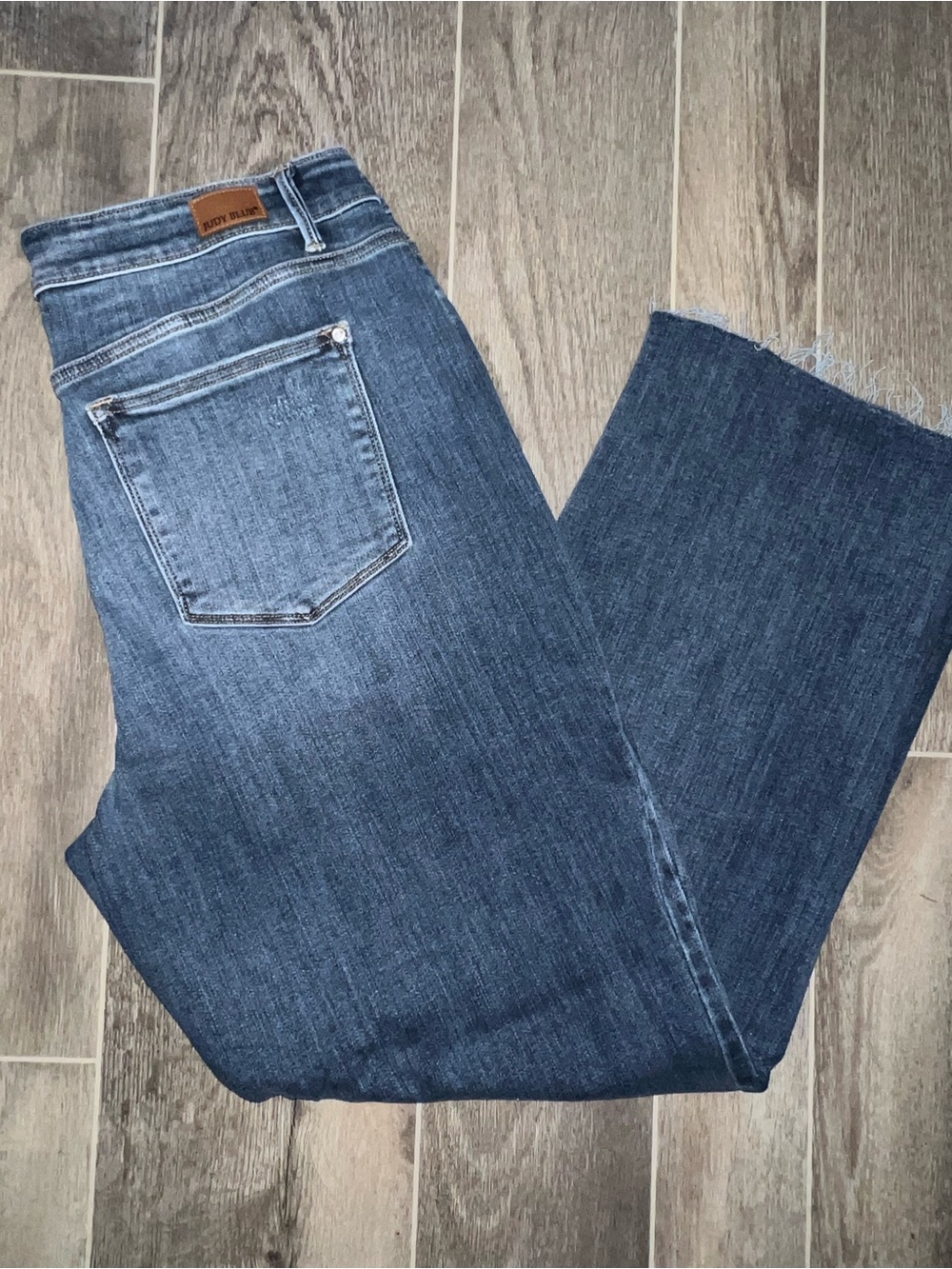 Judy Blue Dark Blue Straight Leg Jeans with Raw Hem